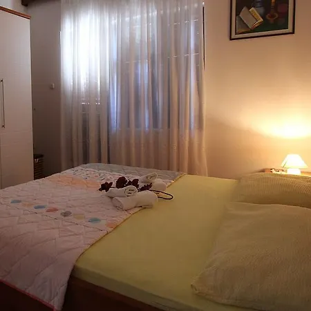 Adriana * ماكارسكا